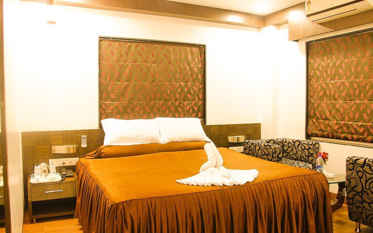 סיליגורי Hotel Rajashree Palace מראה חיצוני תמונה