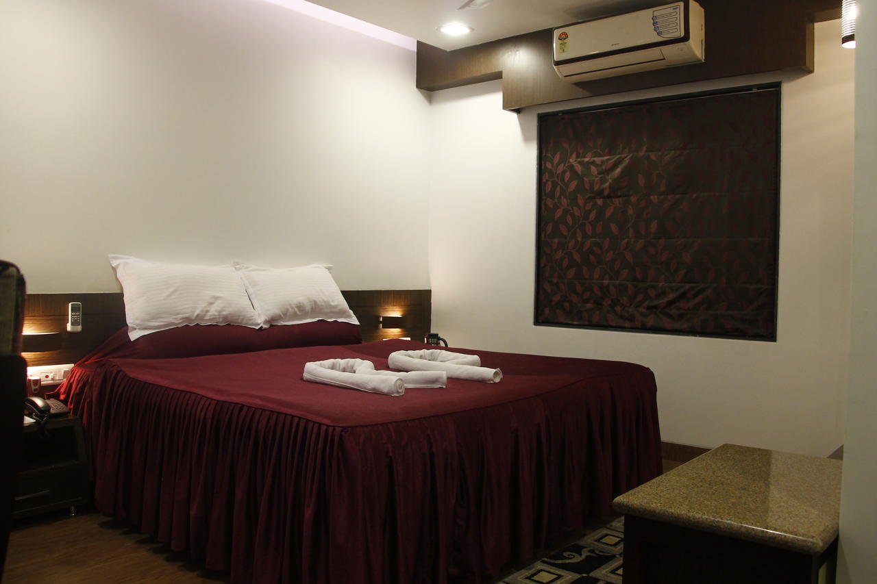סיליגורי Hotel Rajashree Palace חדר תמונה